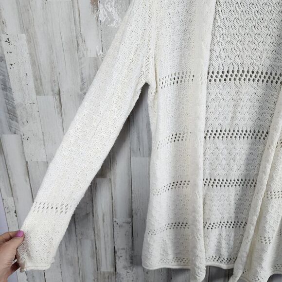 Charlotte Russe Cardigan White Sweater Size Large - Picture 6 of 9
